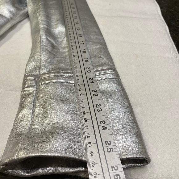 IDENTIFY ~ FUN FUN FUN!! Silver Leather Jacket - Picture 14 of 14